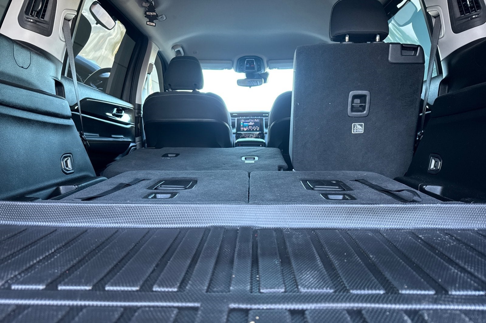 2022 Jeep Grand Cherokee L Laredo