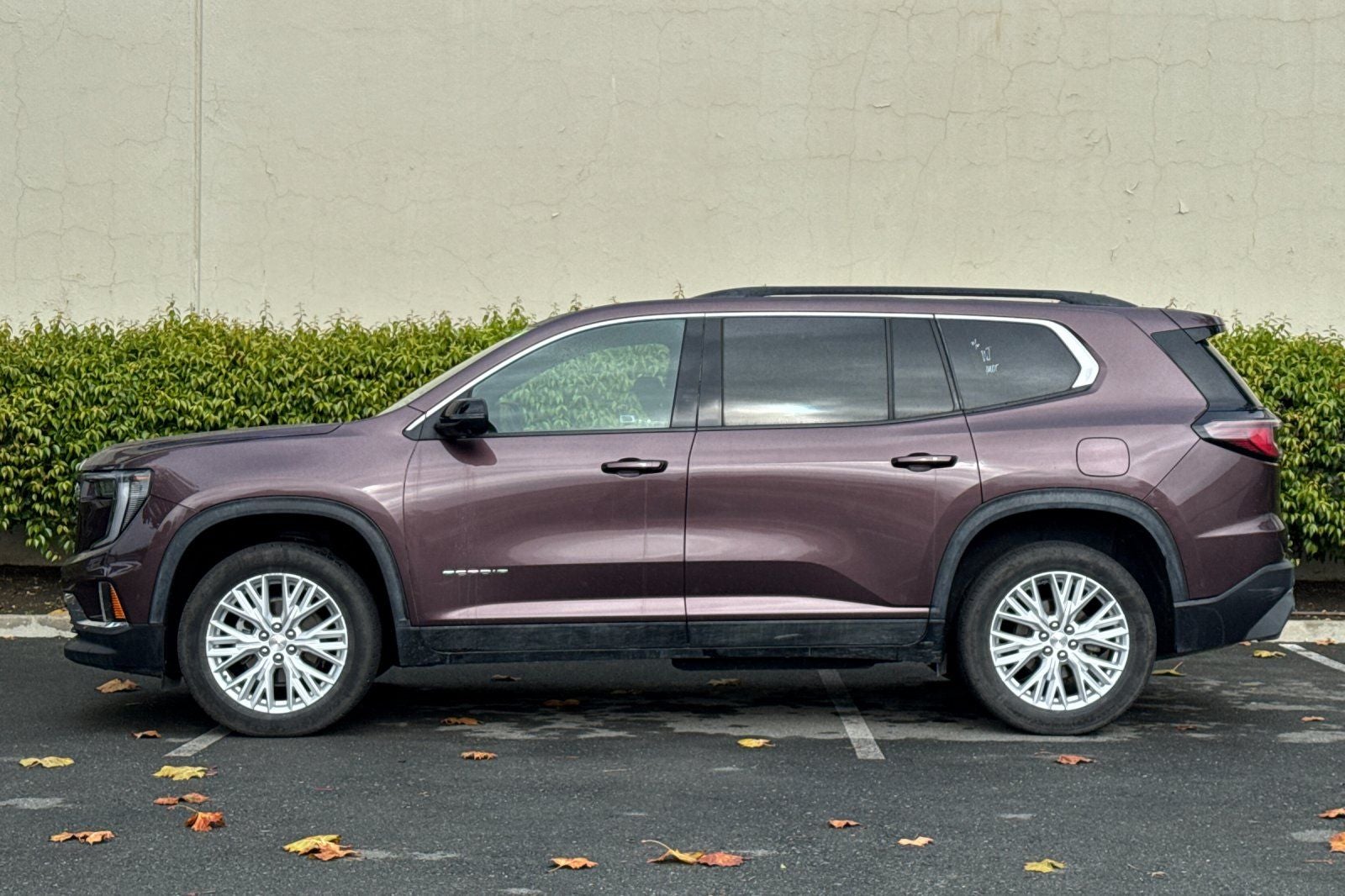 2024 GMC Acadia Elevation