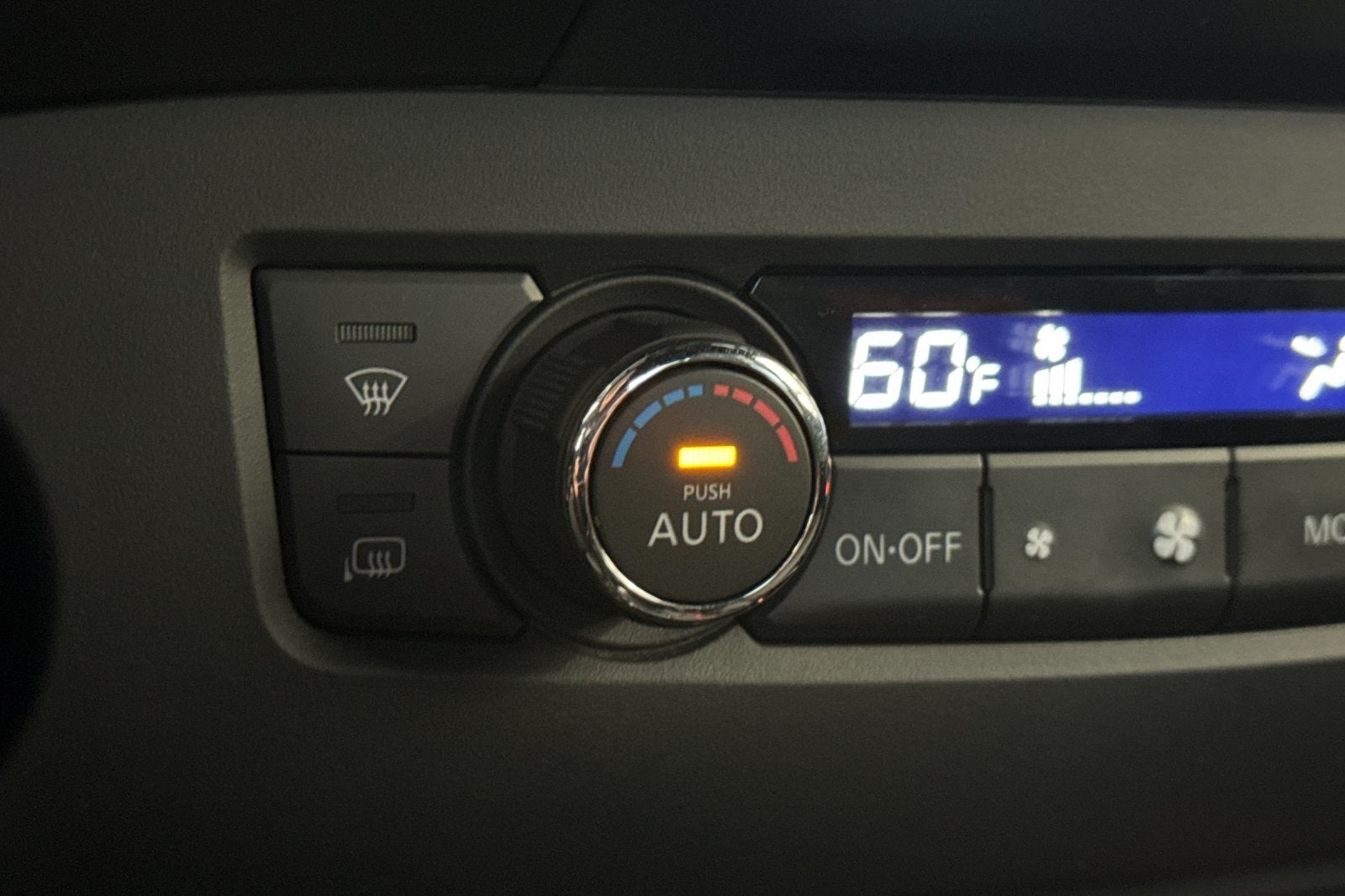 2023 Nissan Frontier PRO-4X PRO-4X