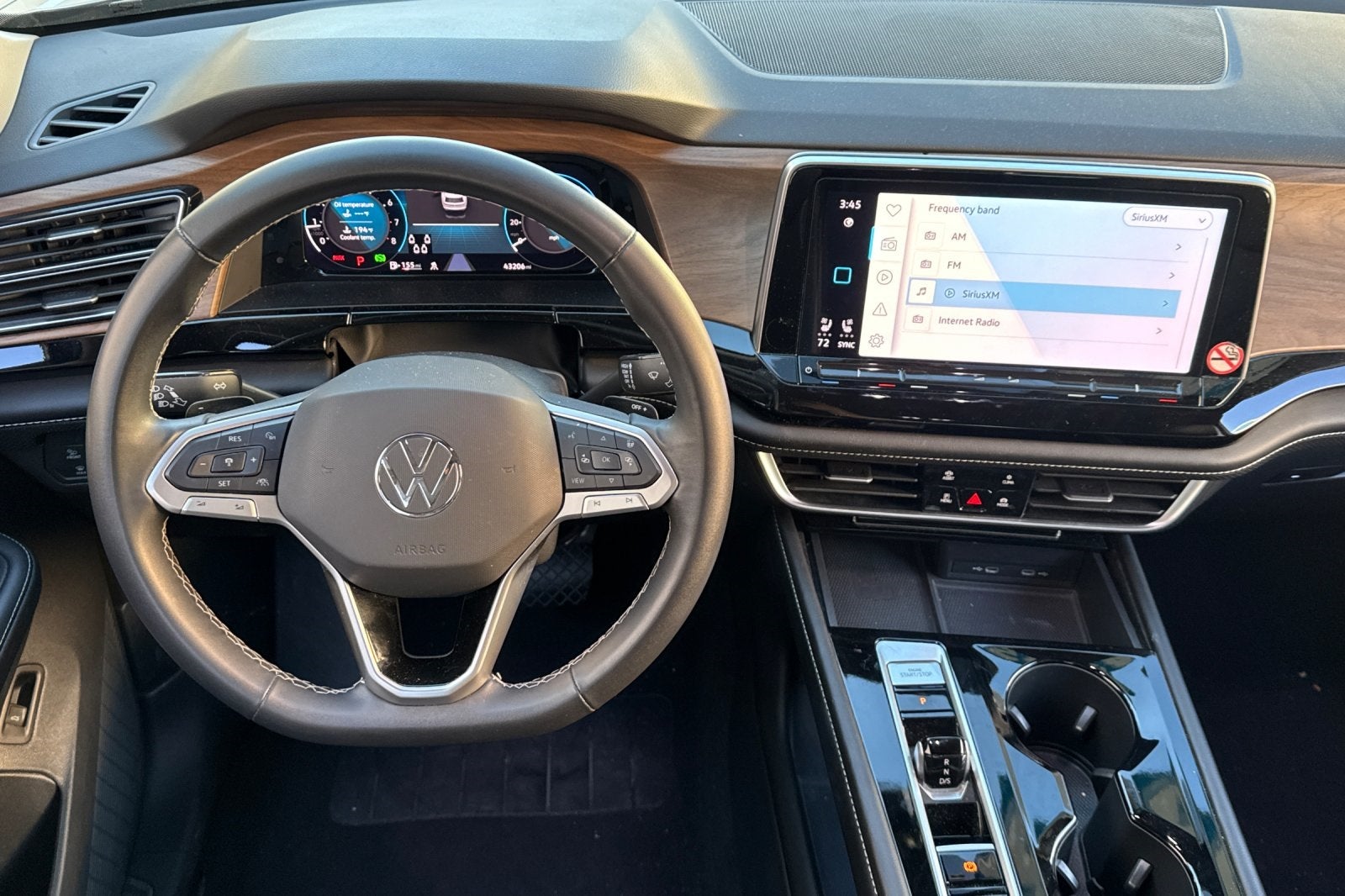 2024 Volkswagen Atlas 2.0T SE w/Technology SE TECHNOLOGY