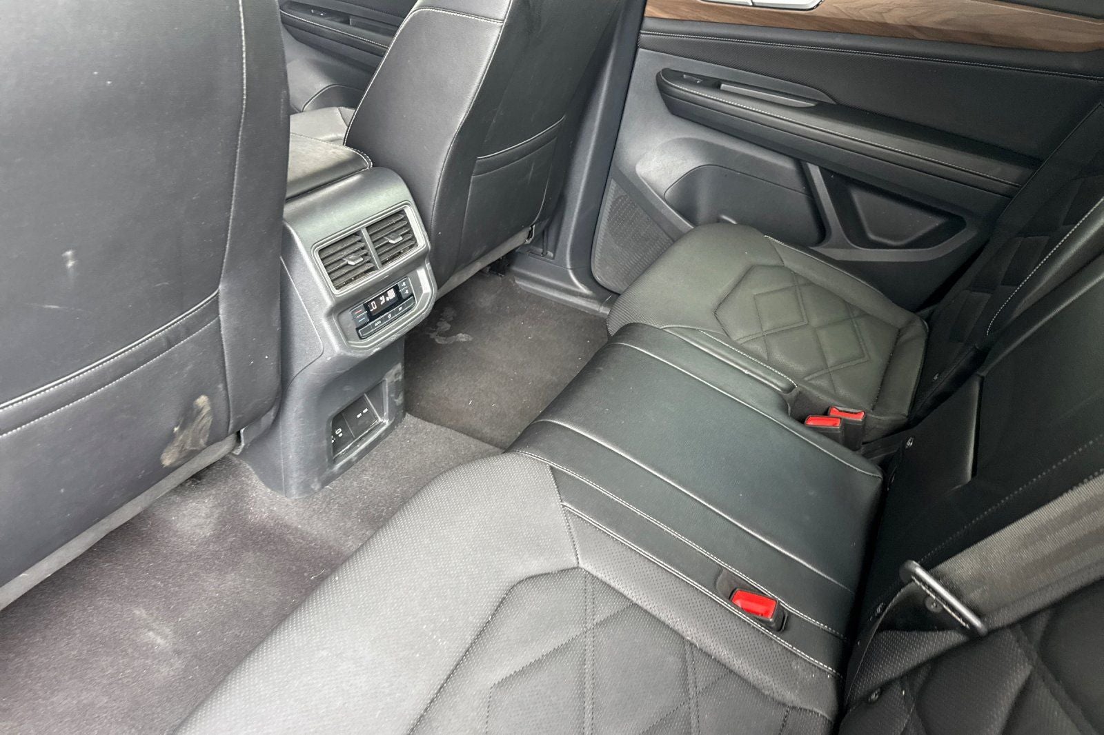 2024 Volkswagen Atlas 2.0T SE w/Technology TECHNOLOGY
