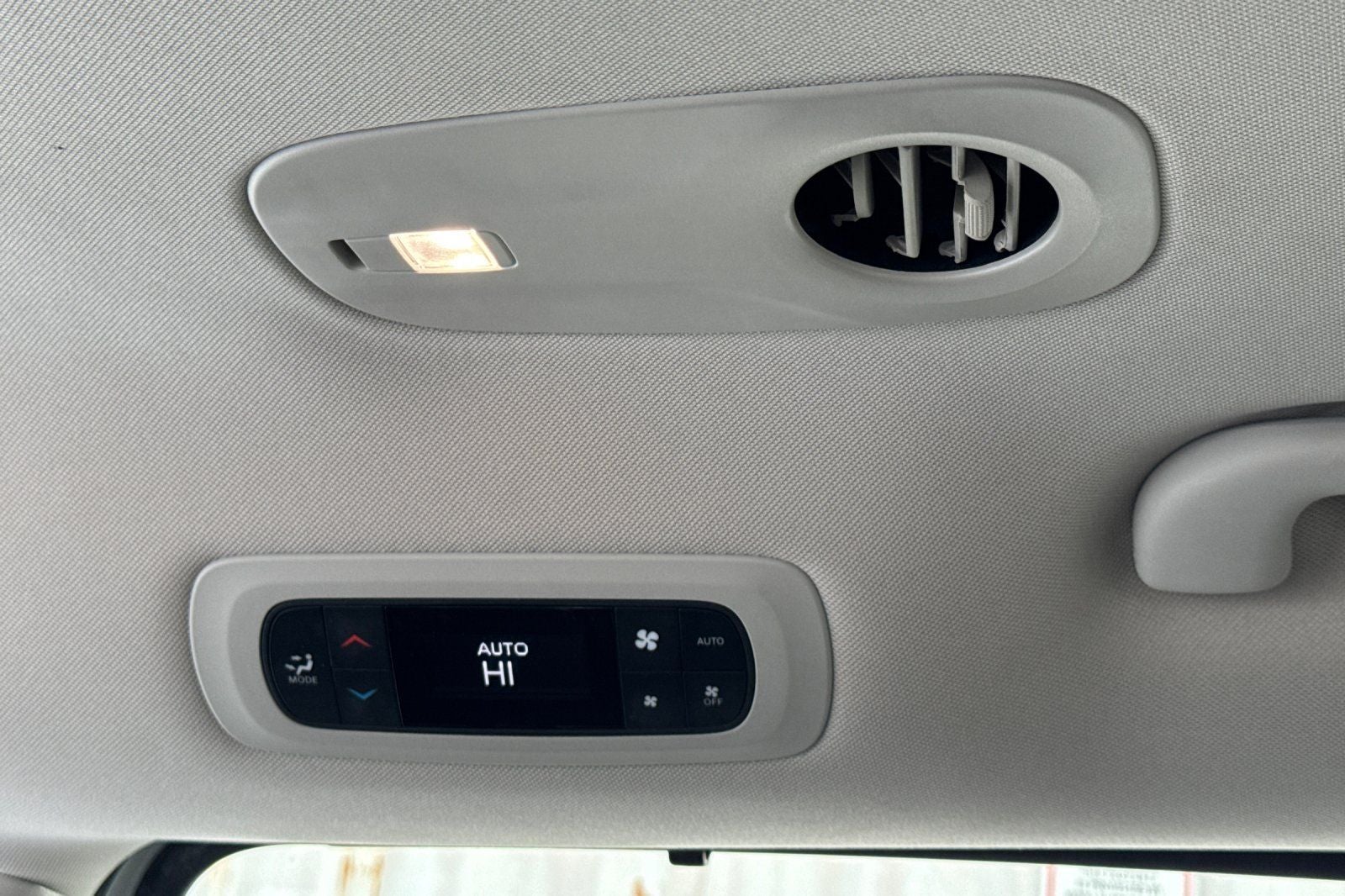 2023 Chrysler Pacifica Touring L Touring