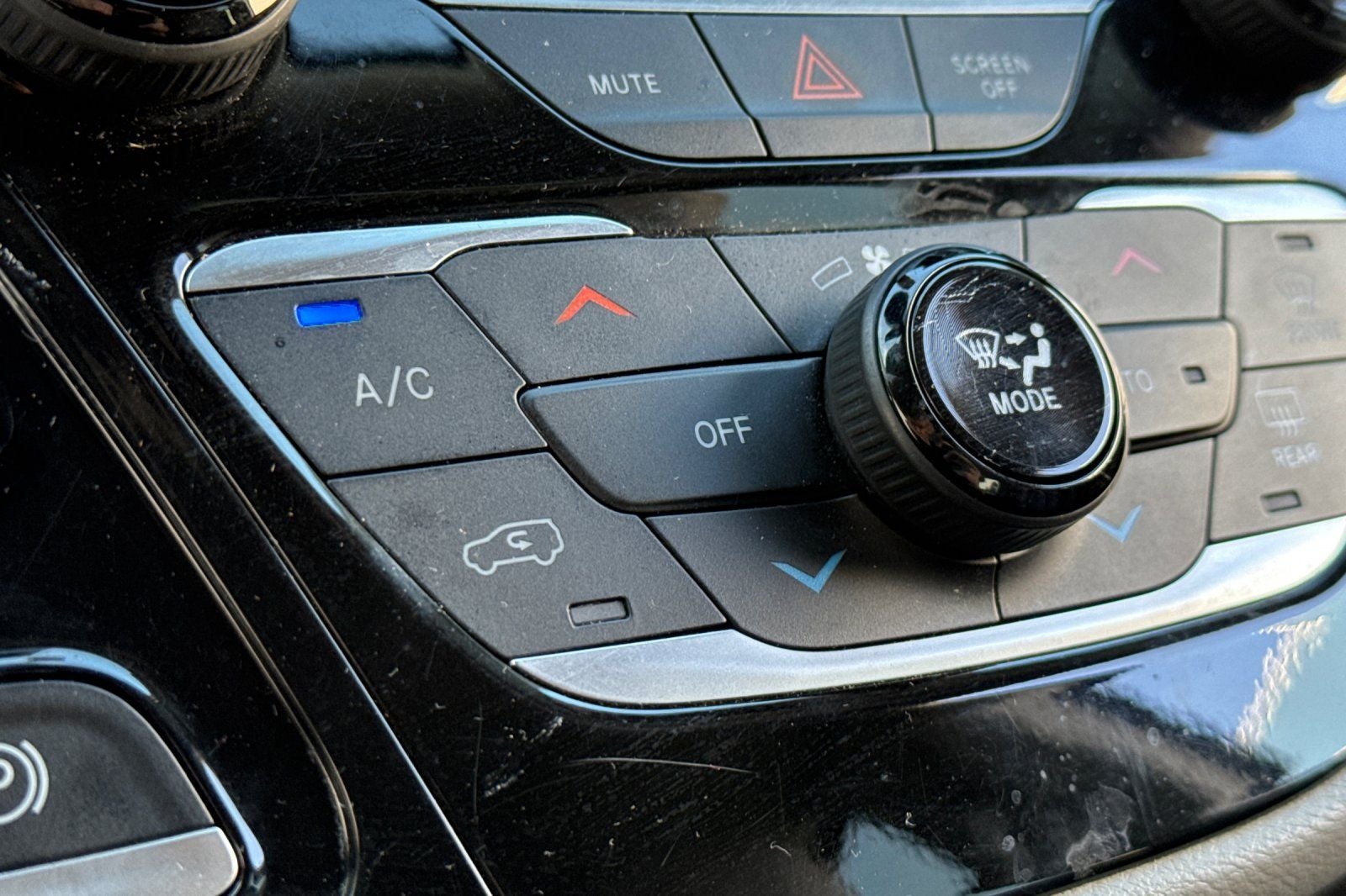 2023 Chrysler Pacifica Touring L touring