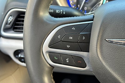 2023 Chrysler Pacifica Touring L touring