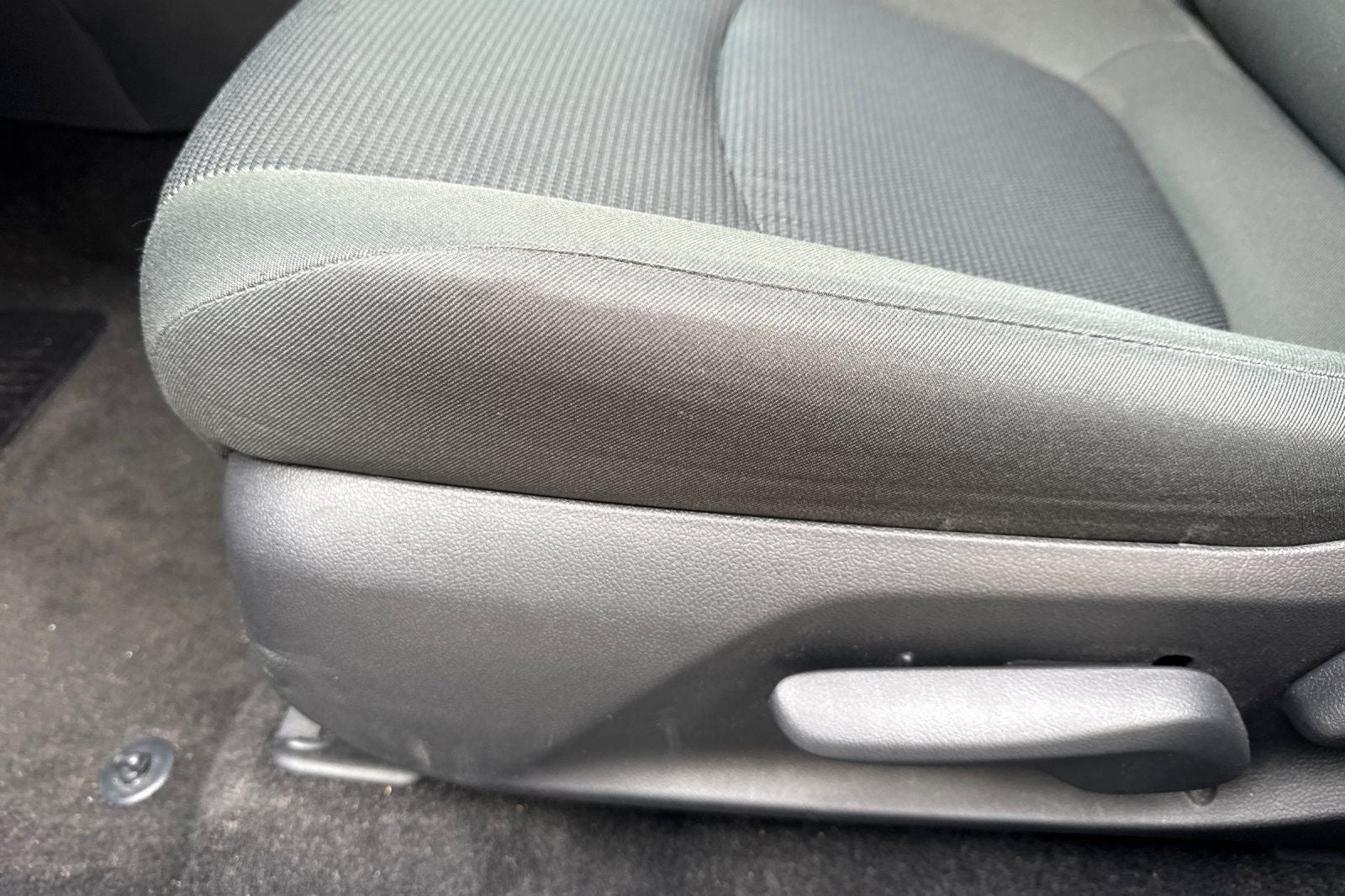 2025 Toyota RAV4 LE LE