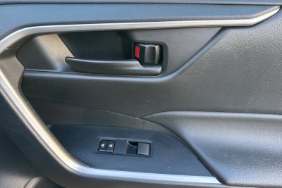 2024 Toyota RAV4 LE LE