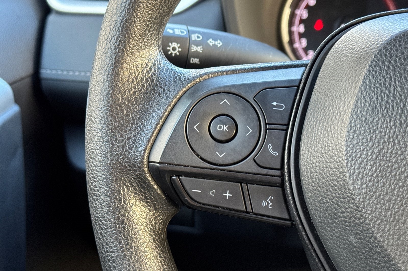 2024 Toyota RAV4 LE LE