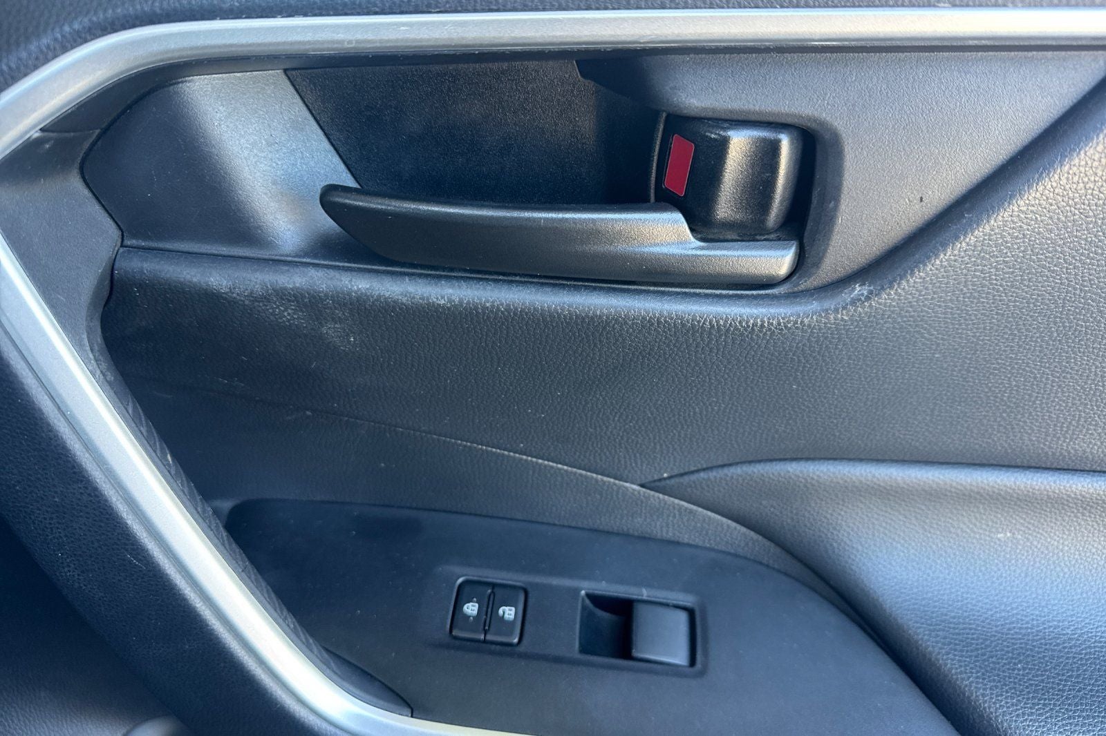 2024 Toyota RAV4 Hybrid LE LE