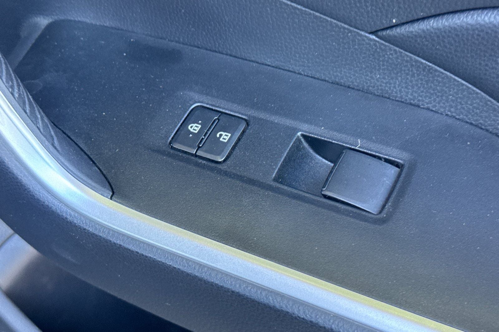2024 Toyota RAV4 Hybrid LE LE