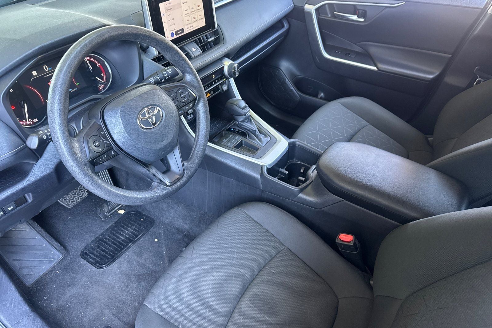 2024 Toyota RAV4 XLE XLE