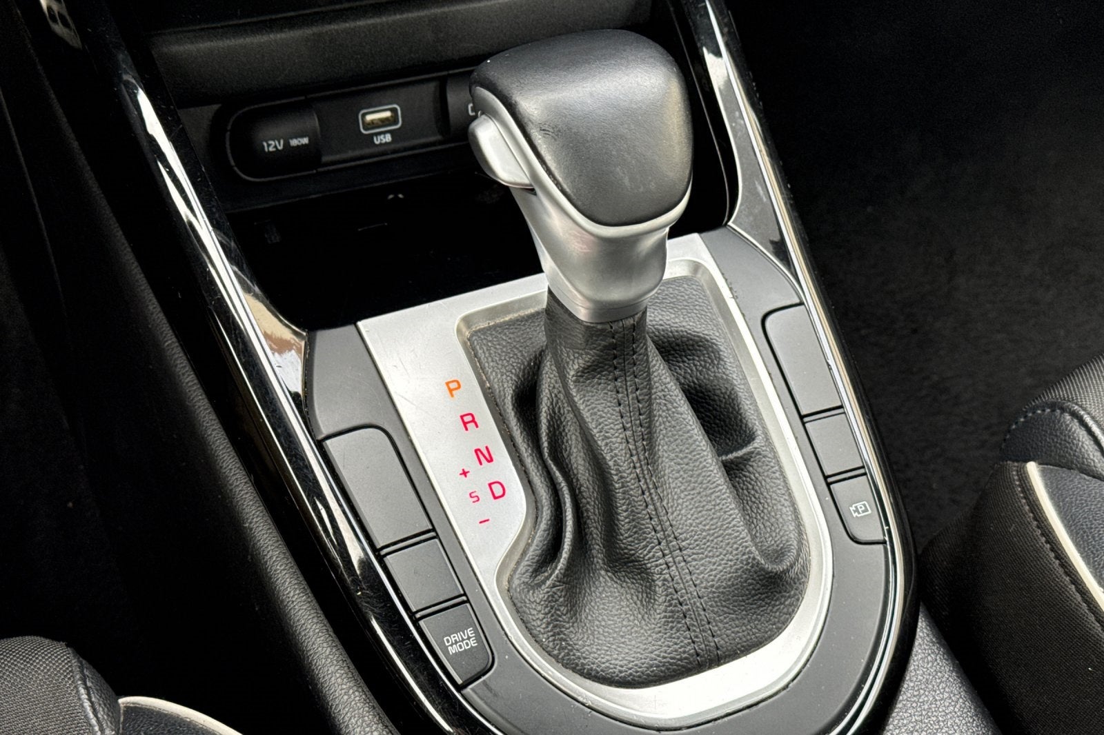 2023 Kia Forte GT-Line Technology package