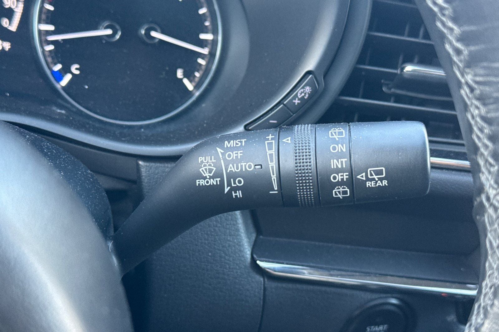 2024 Mazda Mazda CX-30 2.5 S Preferred Package PREFERRED