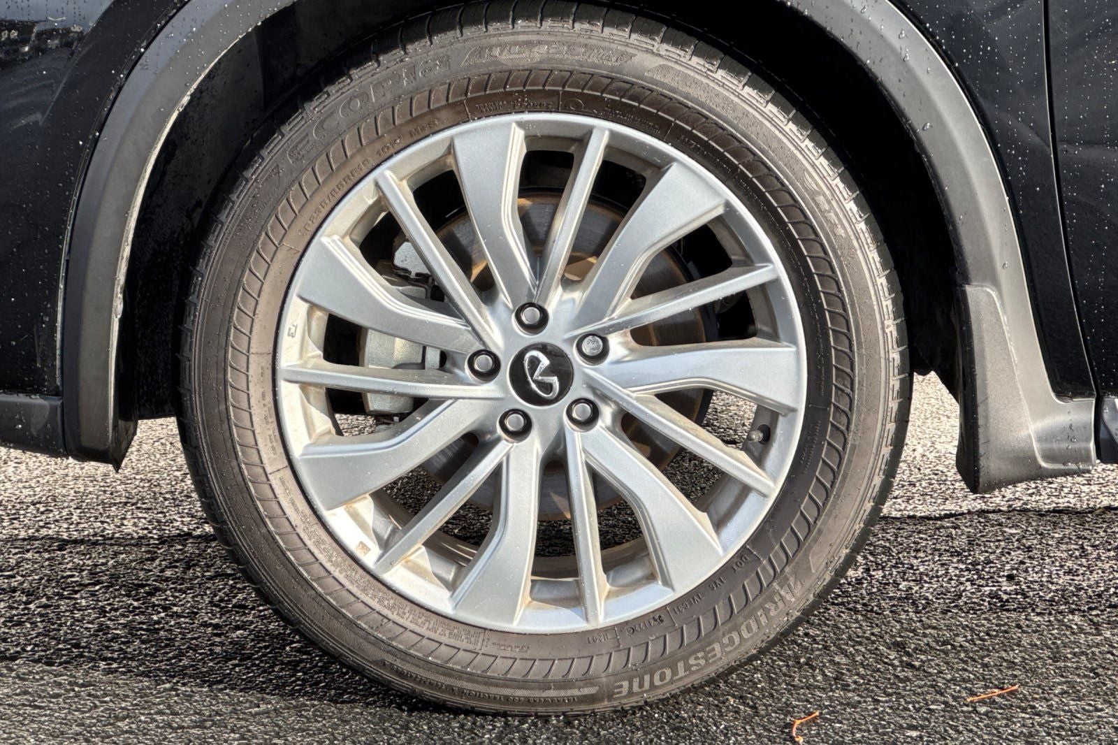 2023 INFINITI QX50 LUXE