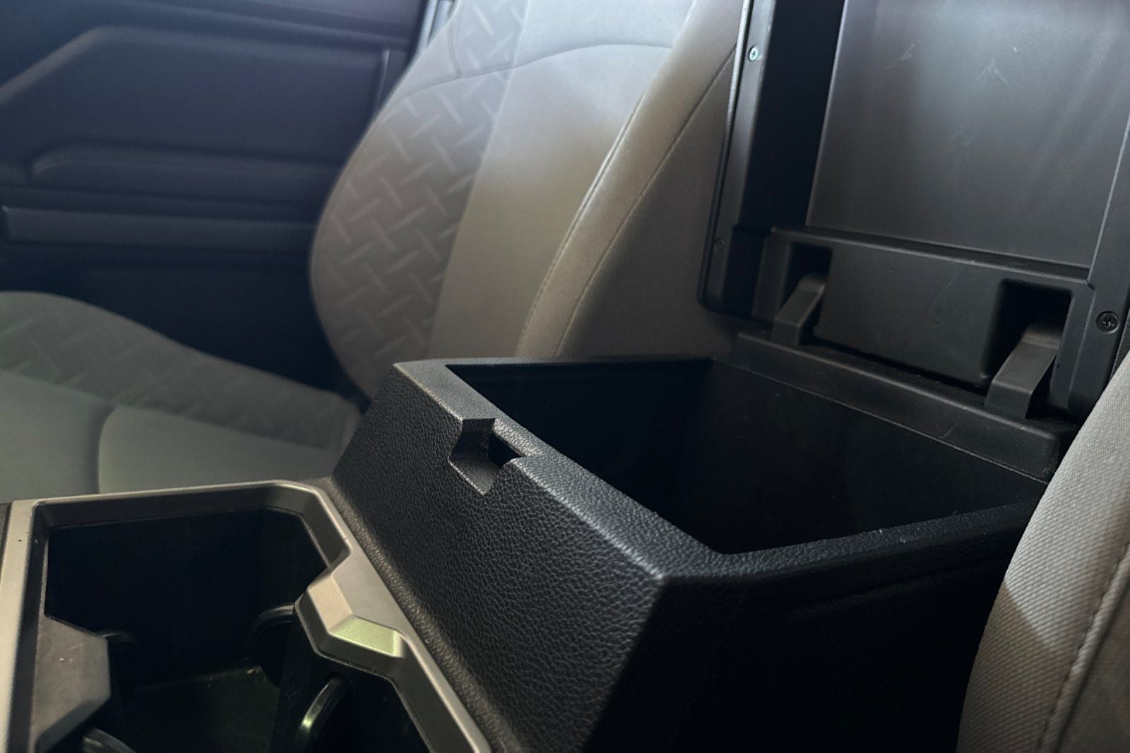 2025 Toyota Tacoma SR5 MEDIUM BED