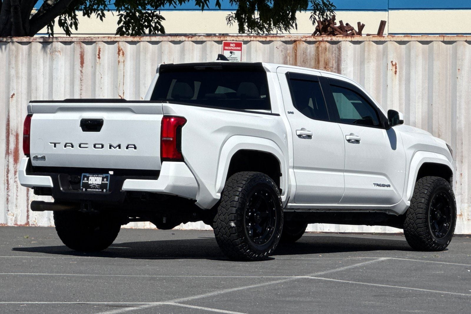 2025 Toyota Tacoma SR5 MEDIUM BED