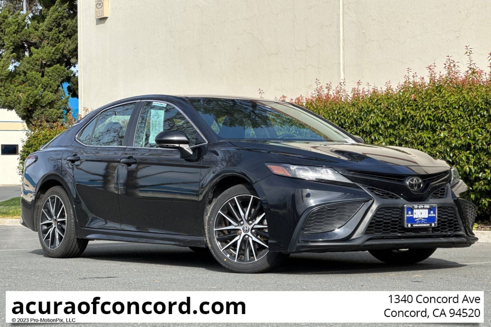 2023 Toyota Camry SE