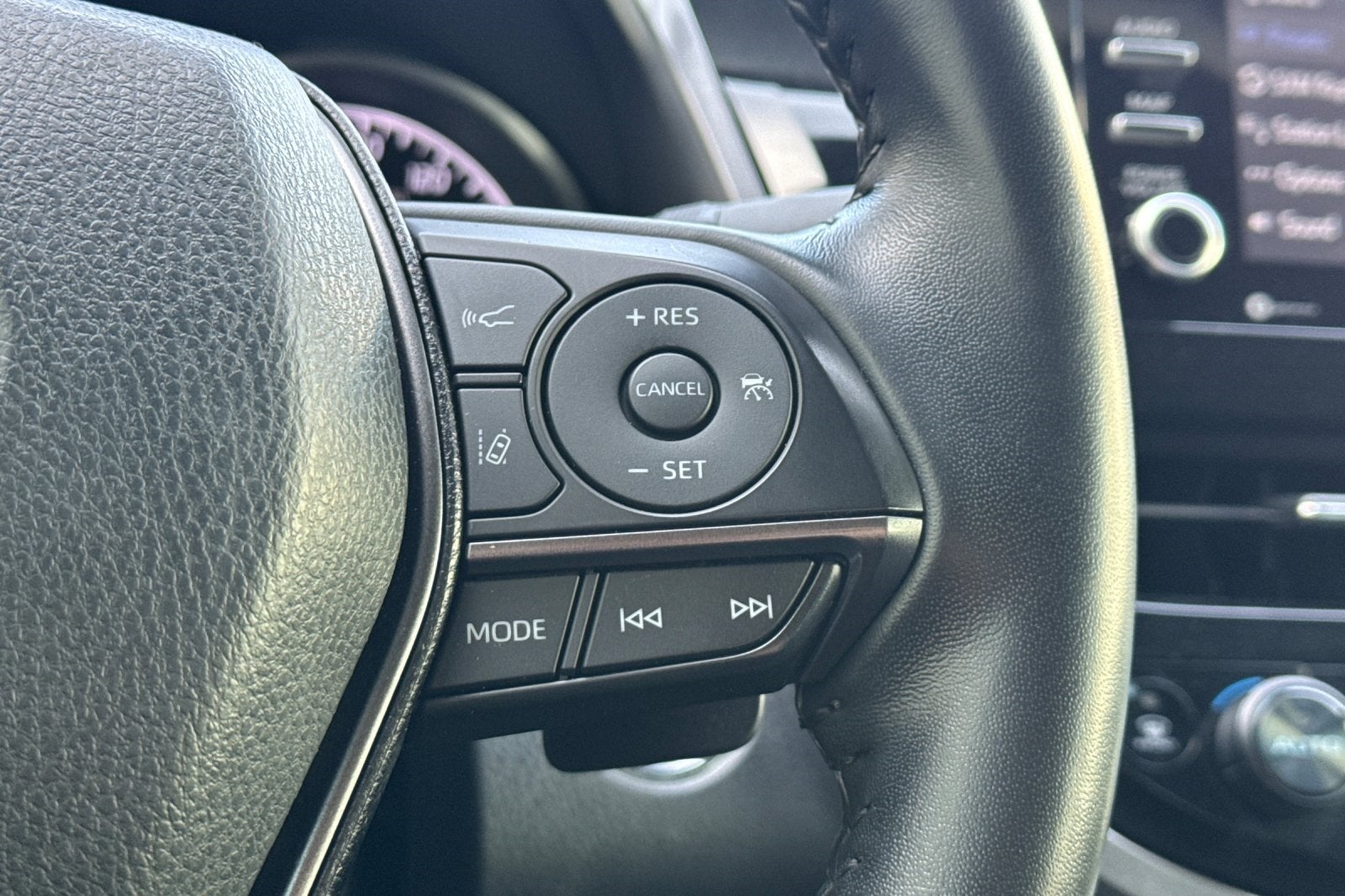 2022 Toyota Camry Hybrid Nightshade NIGHTSHADE