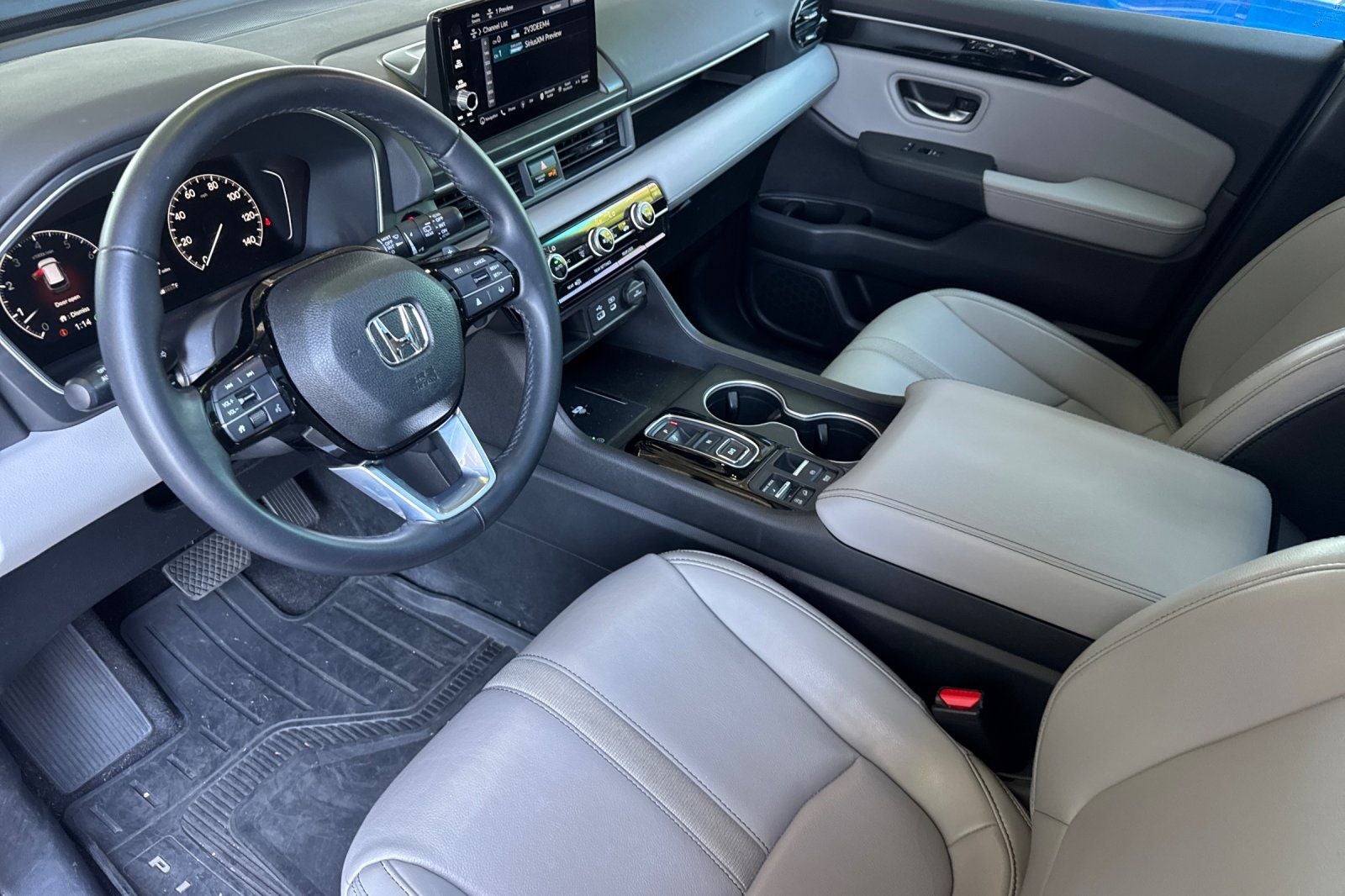 2023 Honda Pilot Touring
