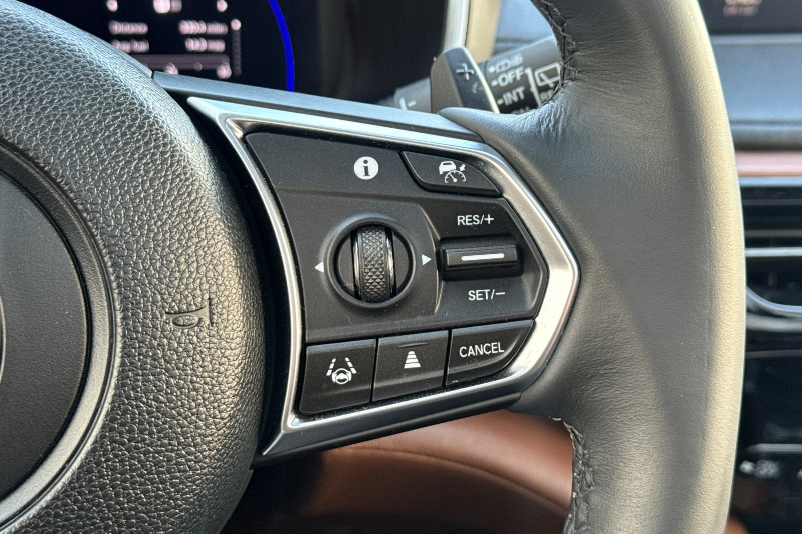 2023 Acura MDX TECH