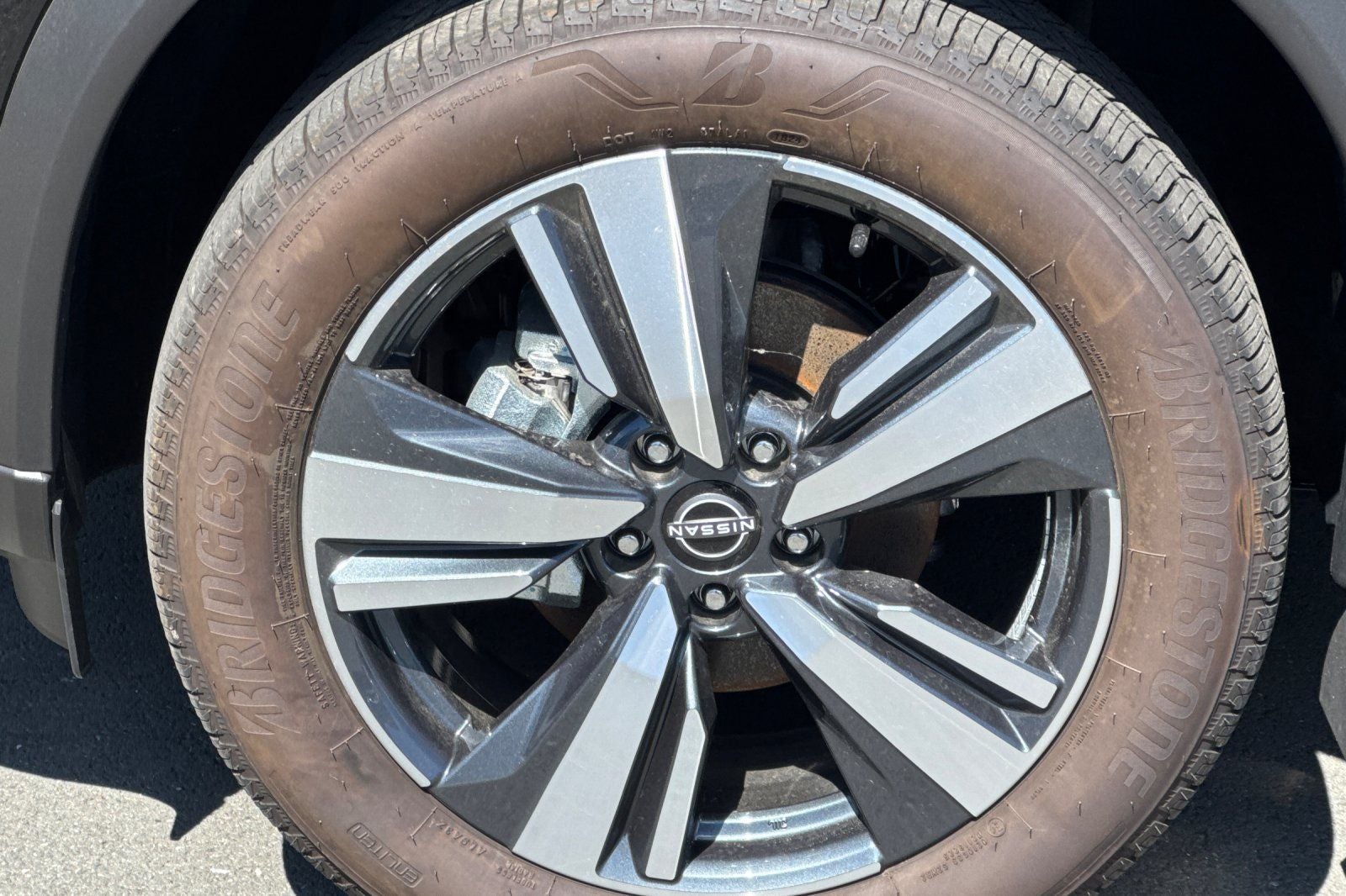 2024 Nissan Rogue SL