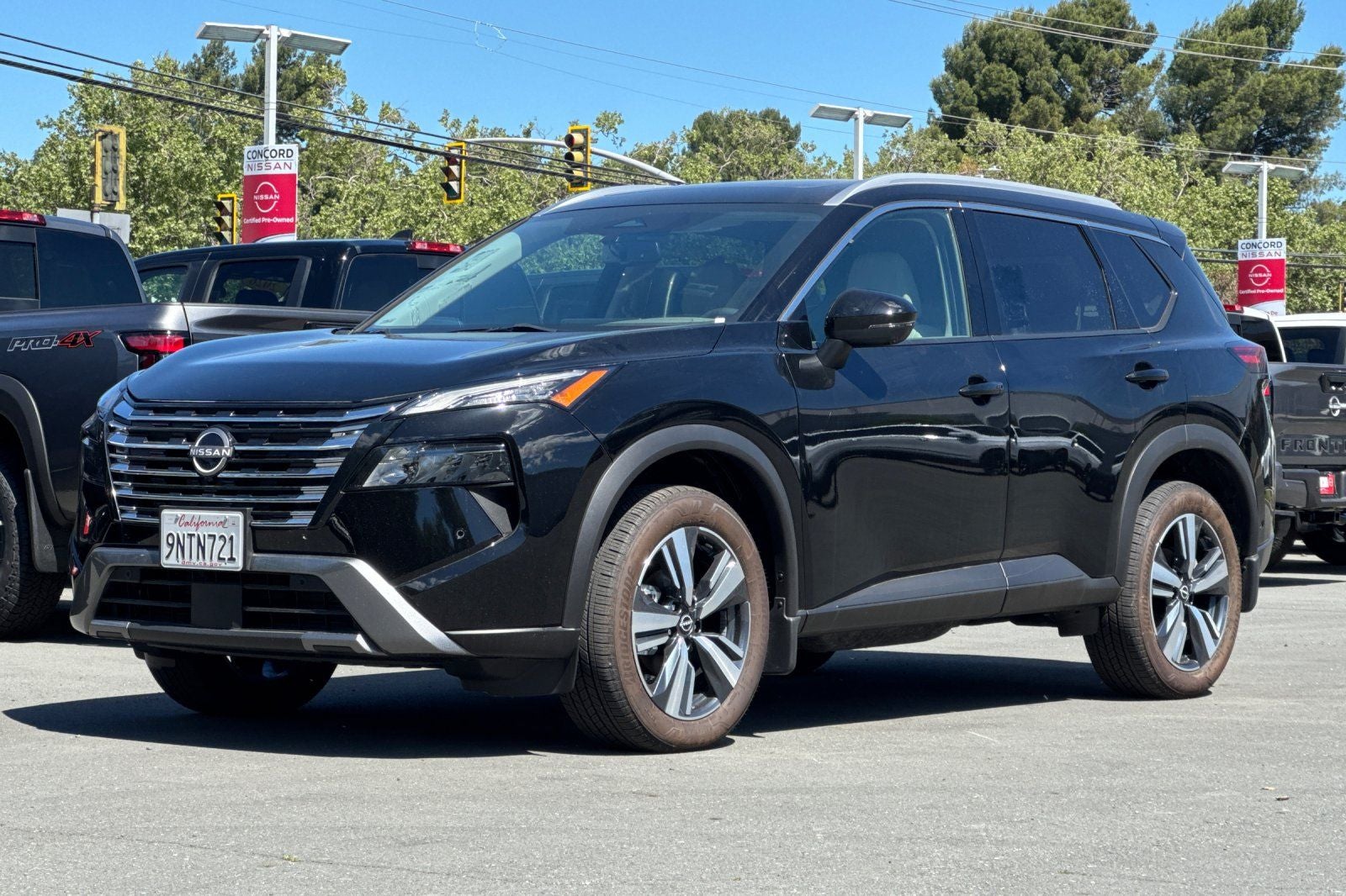 2024 Nissan Rogue SL