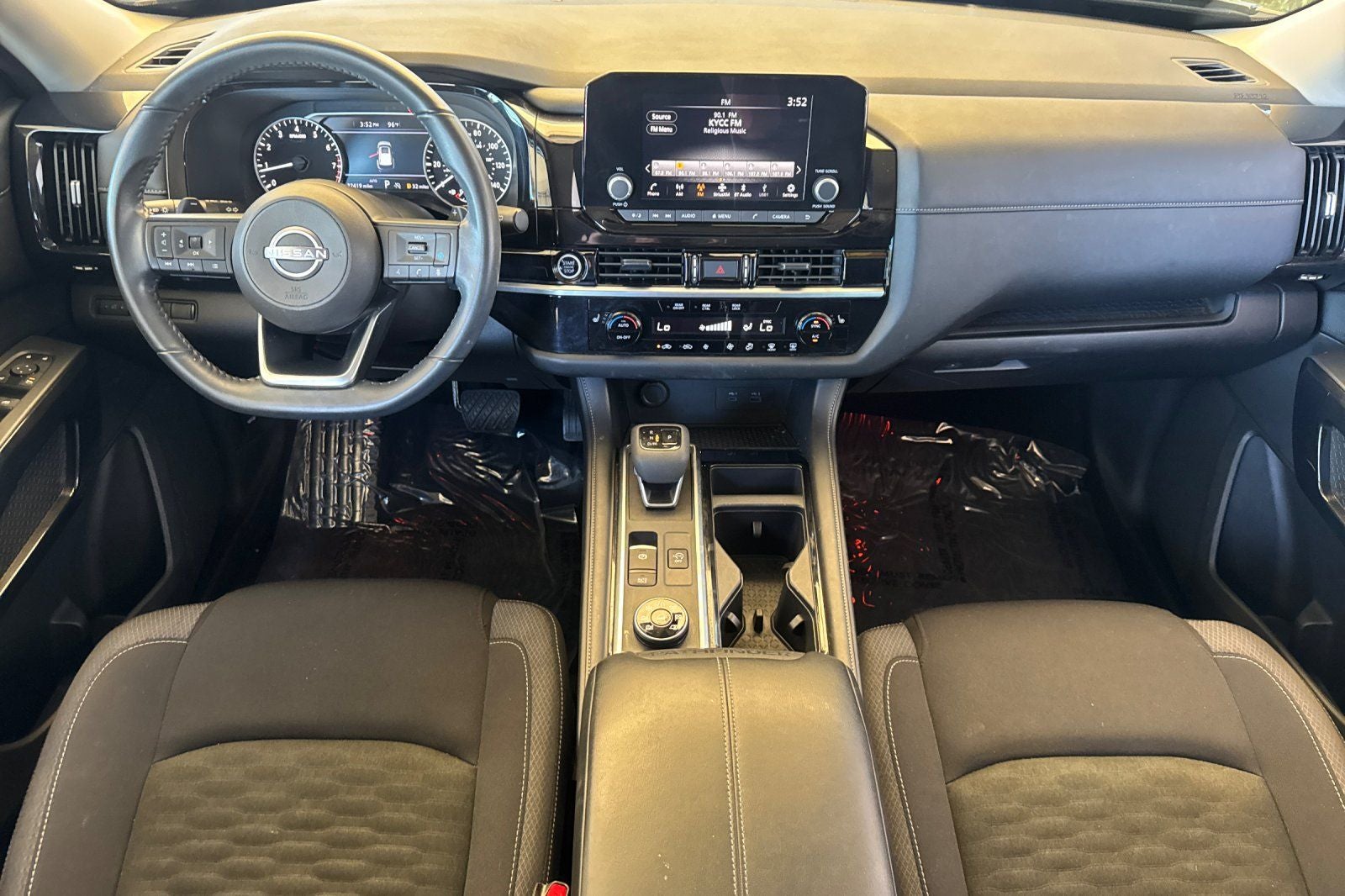 2024 Nissan Pathfinder SV SV
