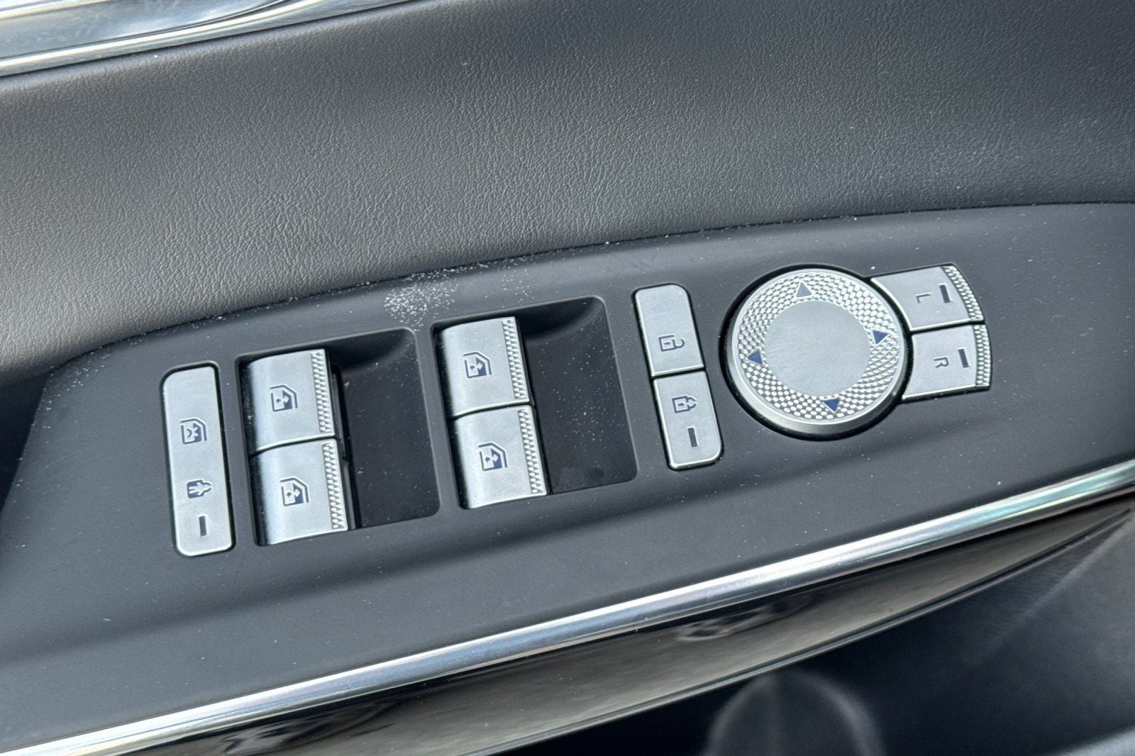 2025 Genesis GV70 2.5T 2.5T AWD