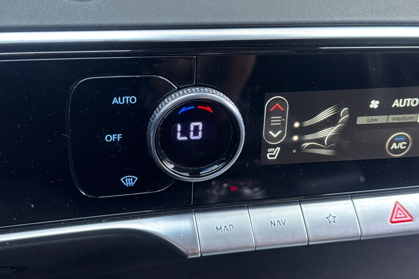 2025 Genesis GV70 2.5T 2.5T AWD