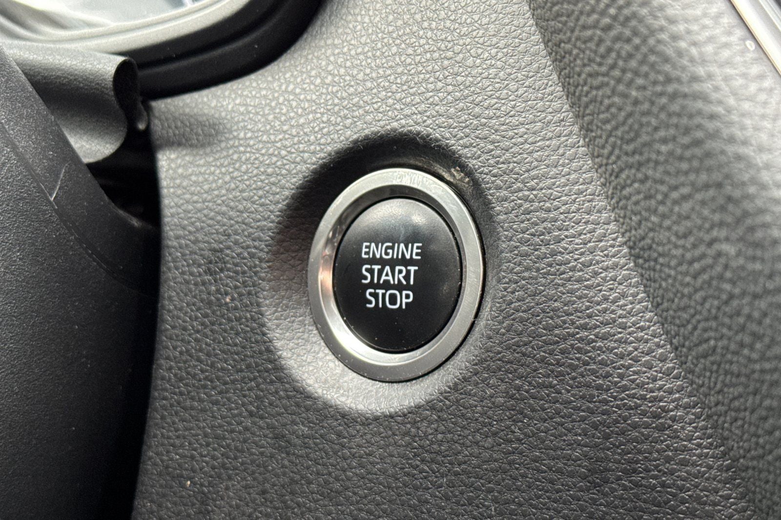 2024 Toyota Corolla SE SE