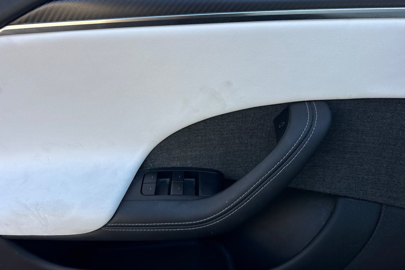 2023 Tesla Model S Plaid