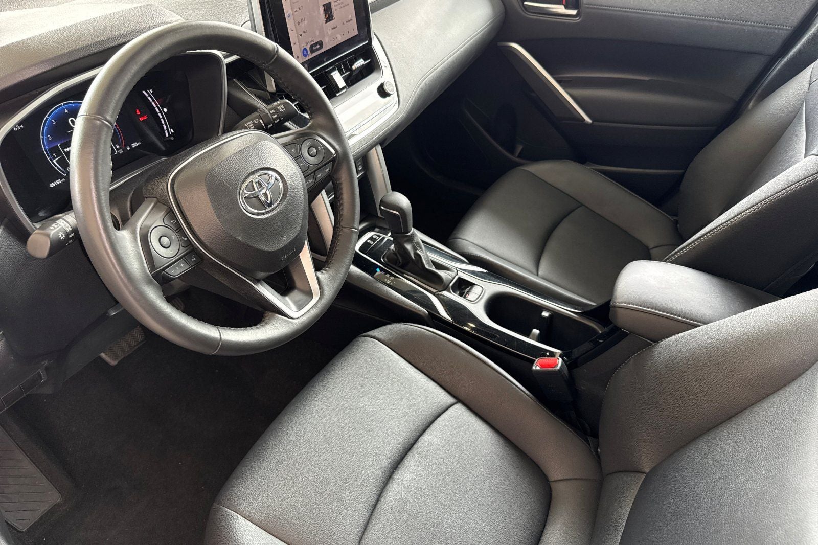 2024 Toyota Corolla Cross XLE