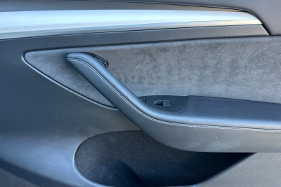 2023 Tesla Model Y Standard Range