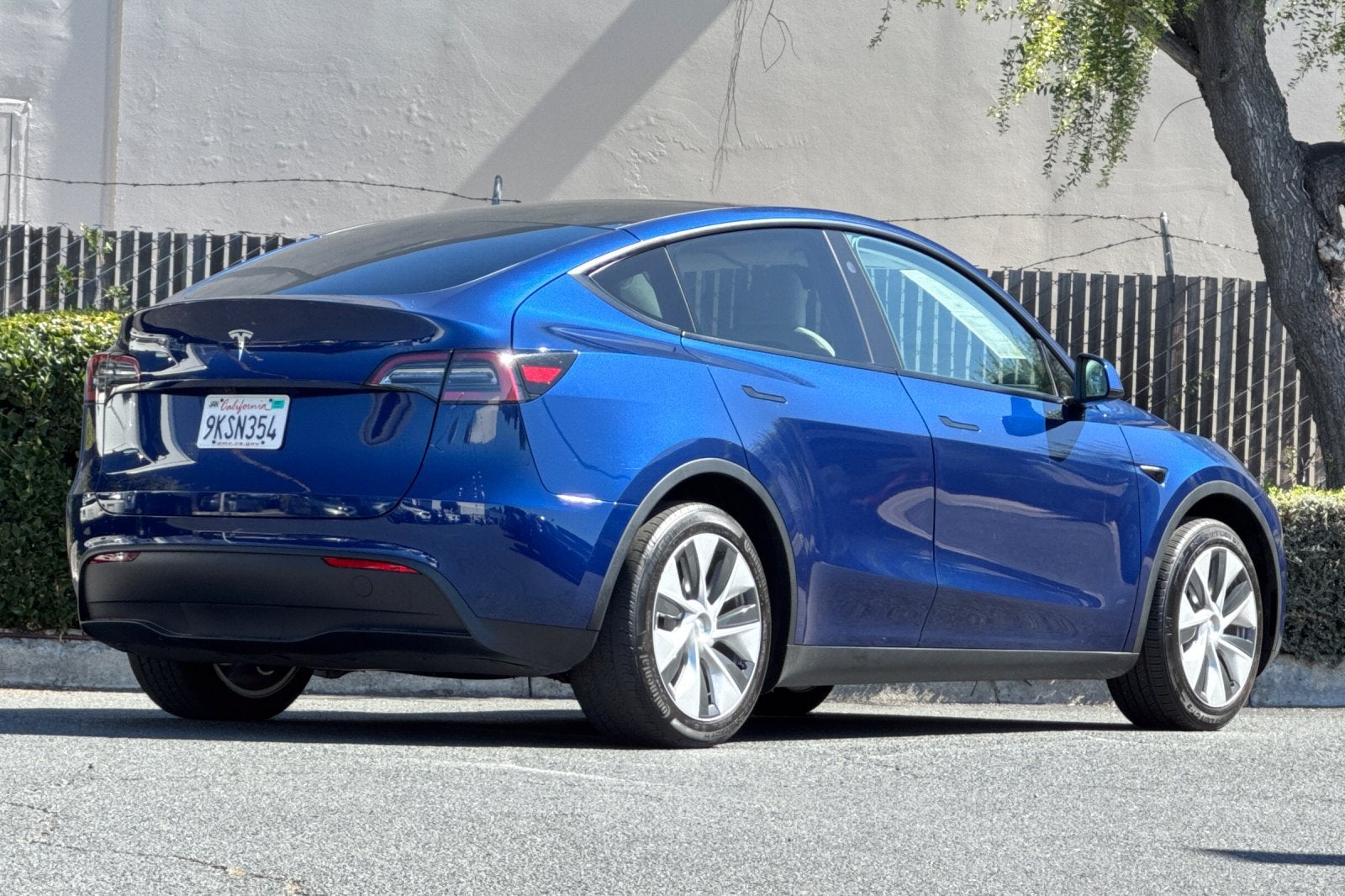 2023 Tesla Model Y Standard Range