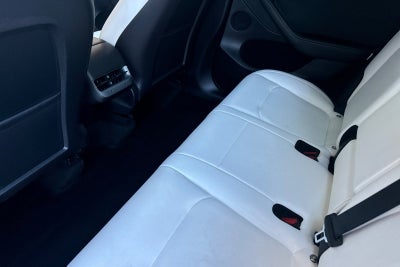 2023 Tesla Model Y Long Range LONG RANGE