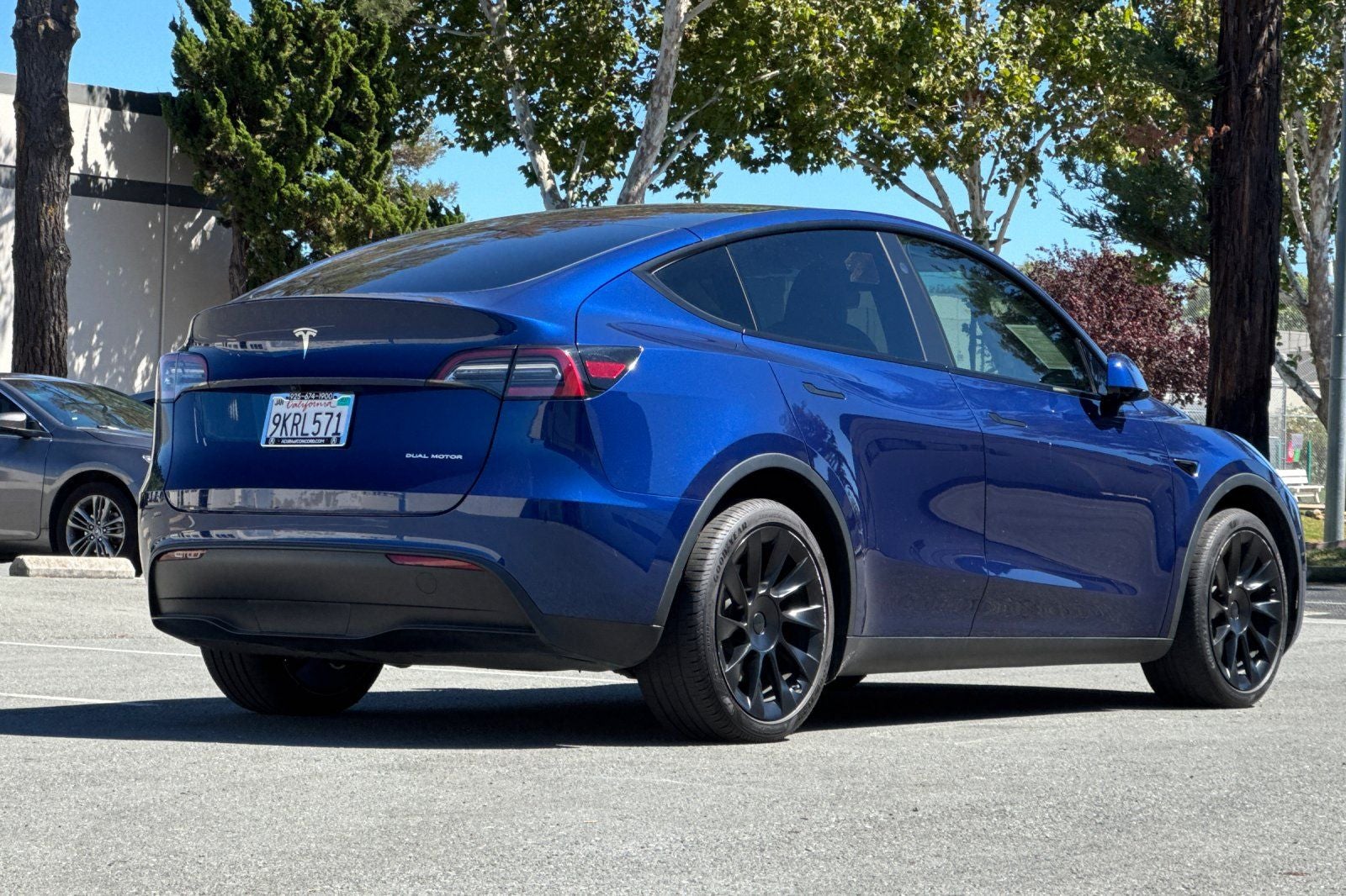 2023 Tesla Model Y Long Range LONG RANGE