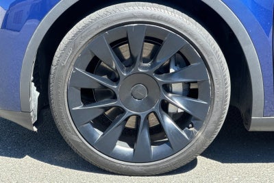 2023 Tesla Model Y Long Range LONG RANGE