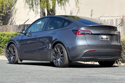 2023 Tesla Model Y Performance