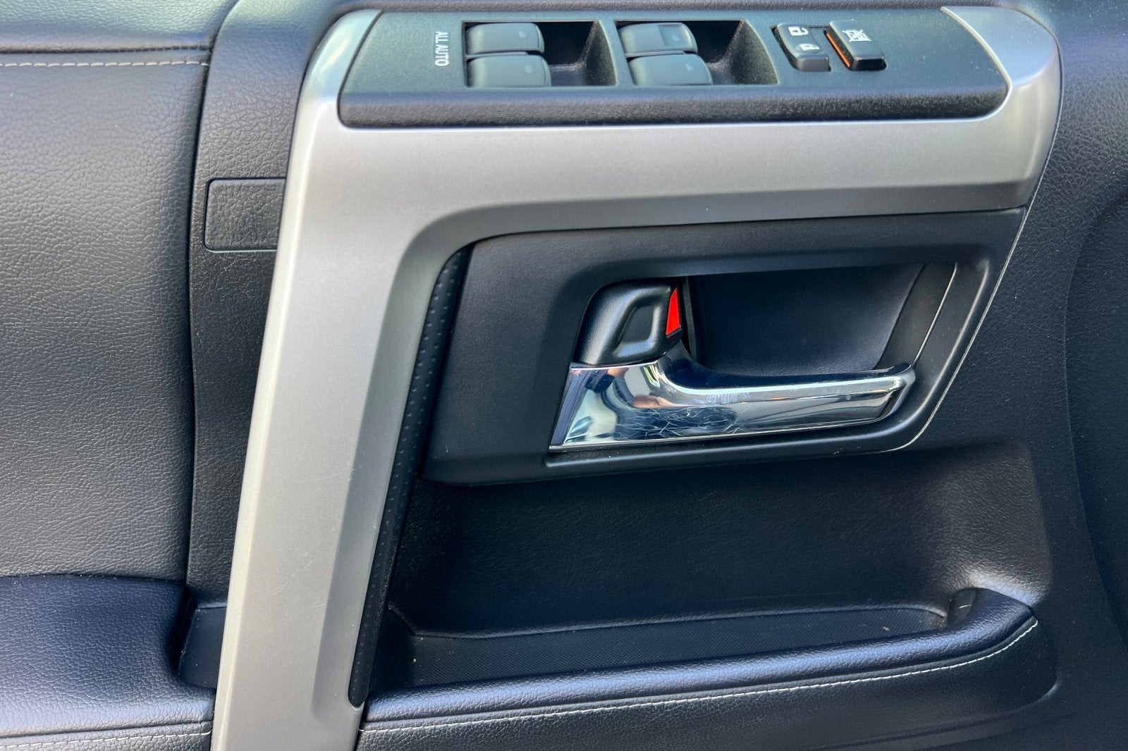 2023 Toyota 4Runner SR5 SR5