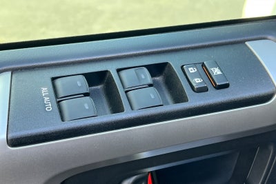 2023 Toyota 4Runner SR5 SR5