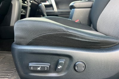 2023 Toyota 4Runner SR5 SR5