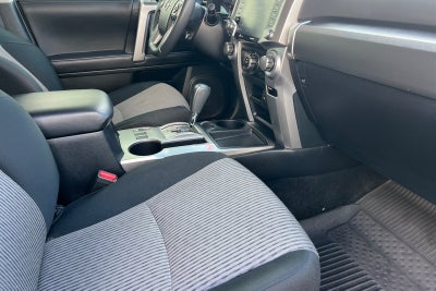 2023 Toyota 4Runner SR5 SR5