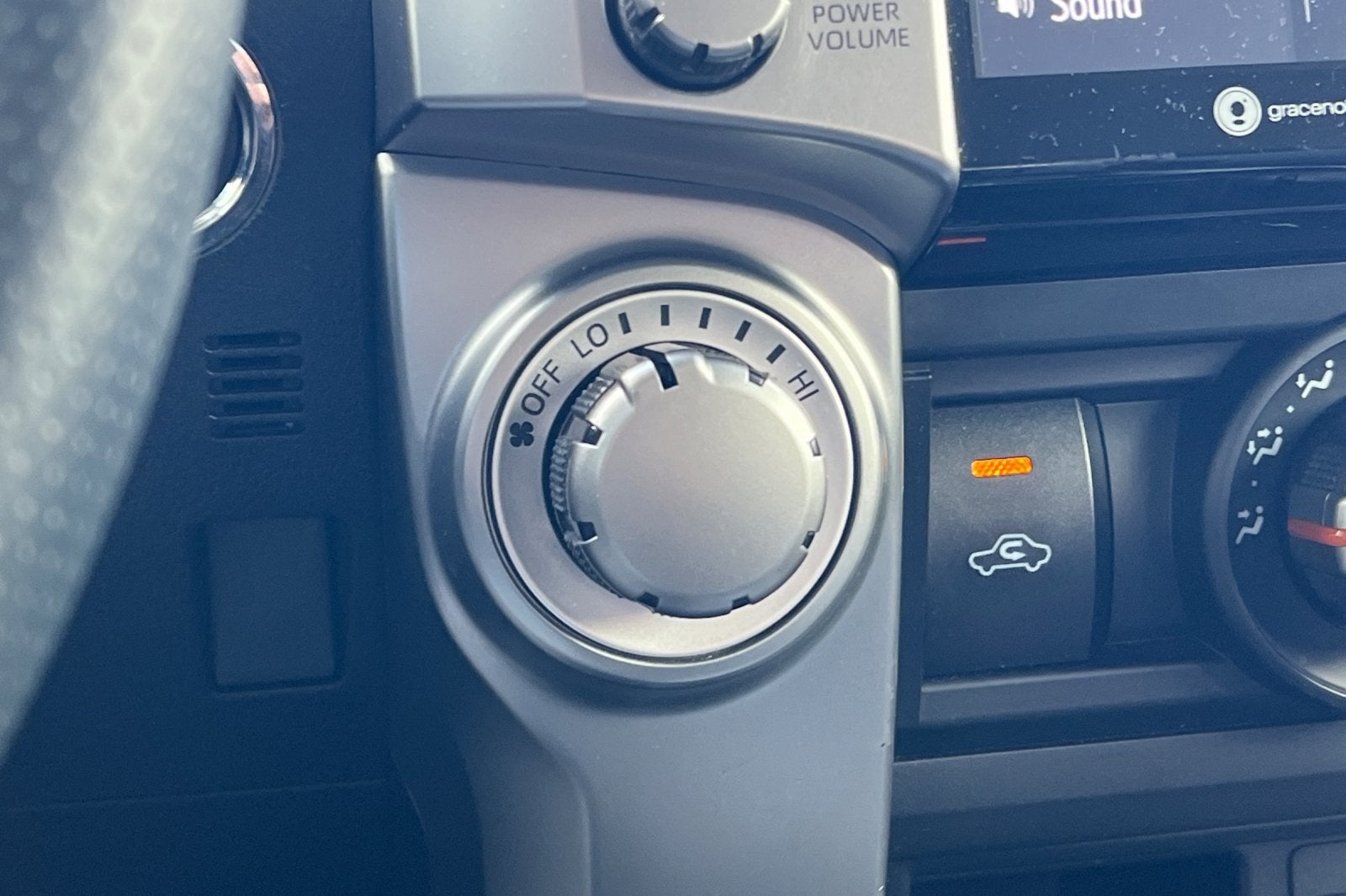 2023 Toyota 4Runner SR5 SR5