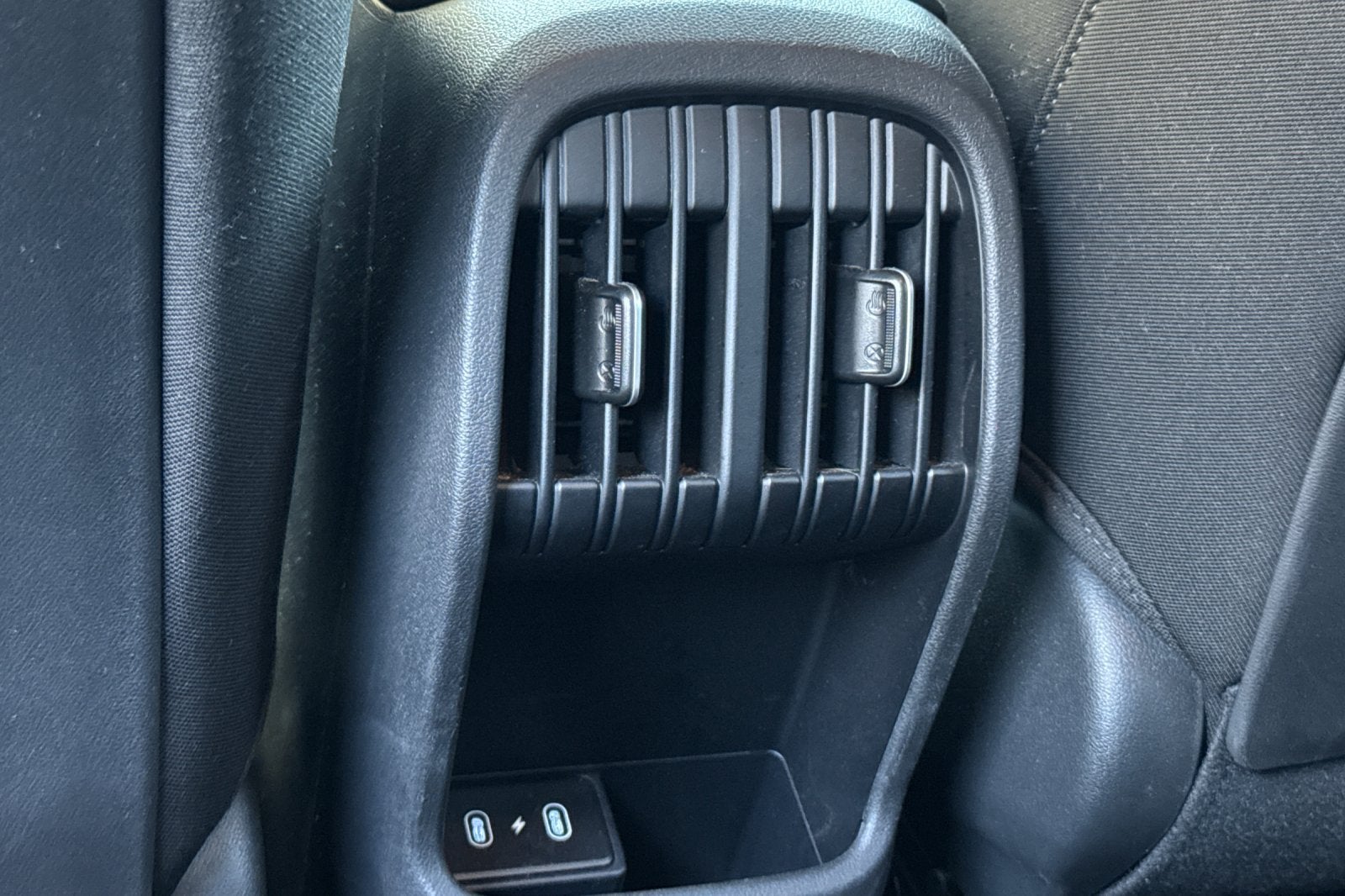 2024 Hyundai Kona Electric SEL