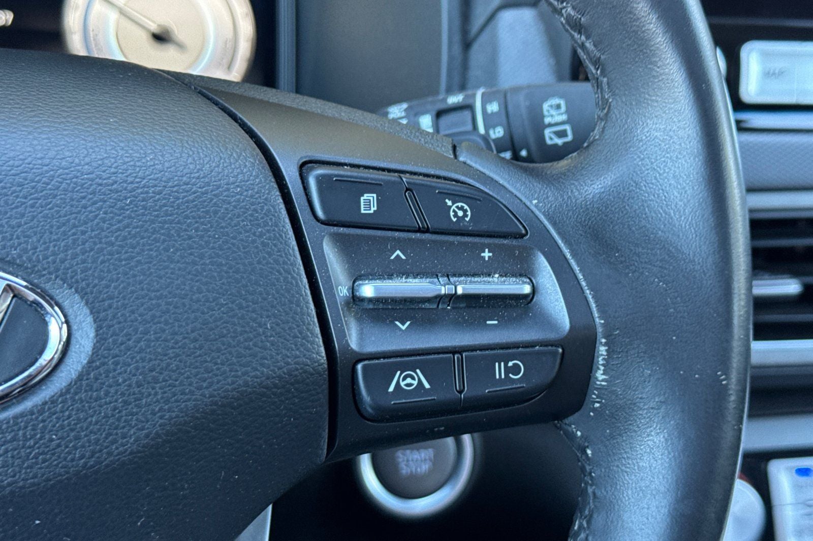 2023 Hyundai Kona Electric SEL