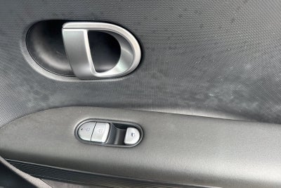 2024 Hyundai IONIQ 5 SE