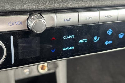 2024 Hyundai IONIQ 5 SE