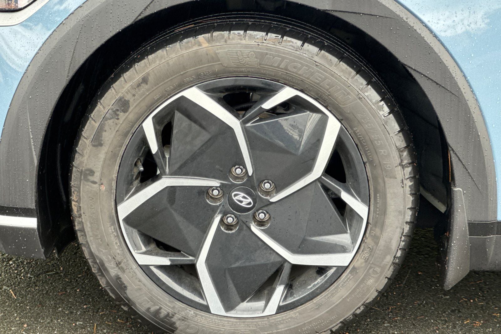 2024 Hyundai IONIQ 5 SE