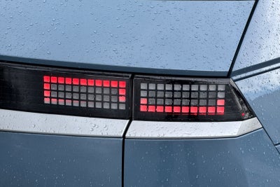 2024 Hyundai IONIQ 5 SE