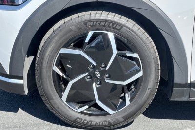 2024 Hyundai IONIQ 5 SEL SEL