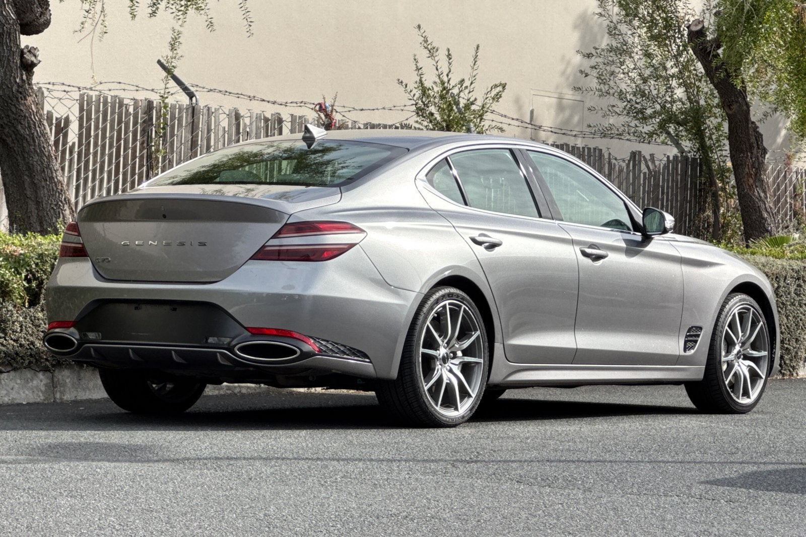 2024 Genesis G70 2.5T